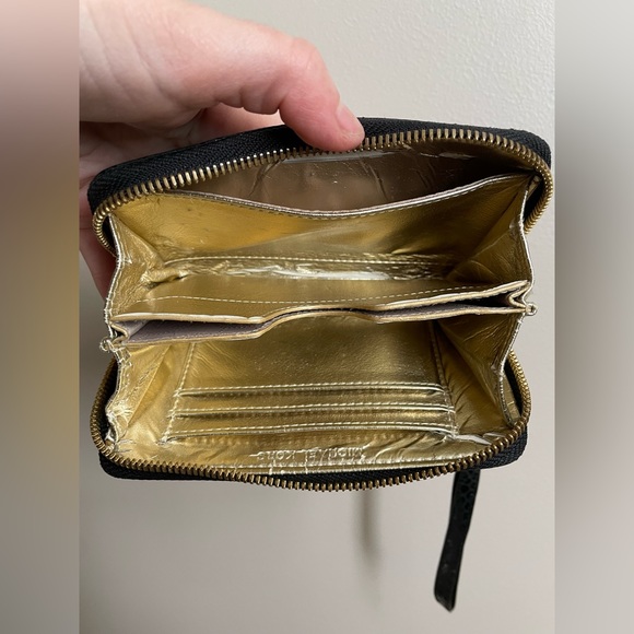 Michael Kors Wallet - Picture 4 of 5